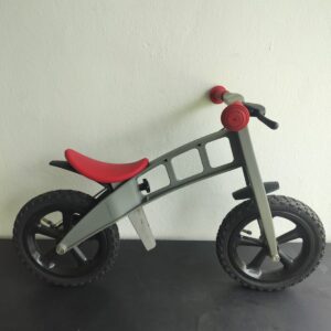 loopfiets-2 Balance bike (loopfietsje)